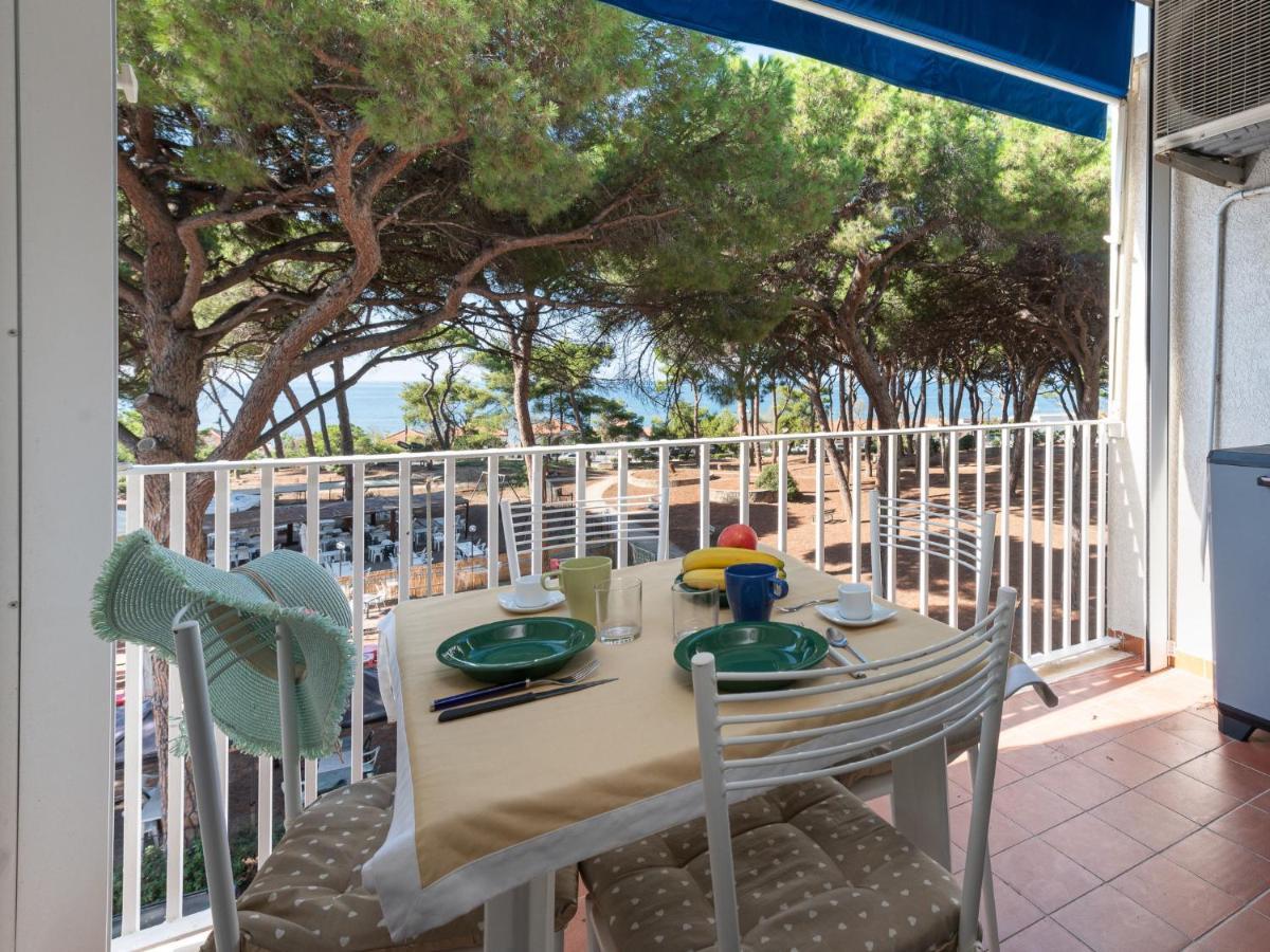 Apartment La Pineta By Interhome Casa Sant'Eugenia Екстериор снимка