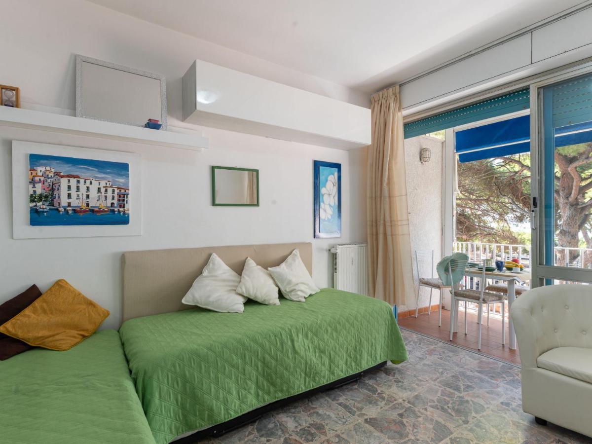 Apartment La Pineta By Interhome Casa Sant'Eugenia Екстериор снимка
